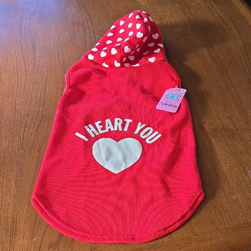 Dog Hoodie Sweatshirt St. Valentine's Day New with Tag. Marked XL but I think L